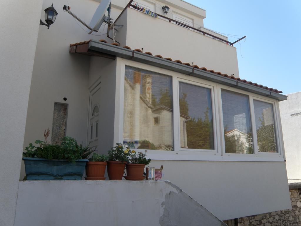 Apartment Amalija Primošten Екстериор снимка