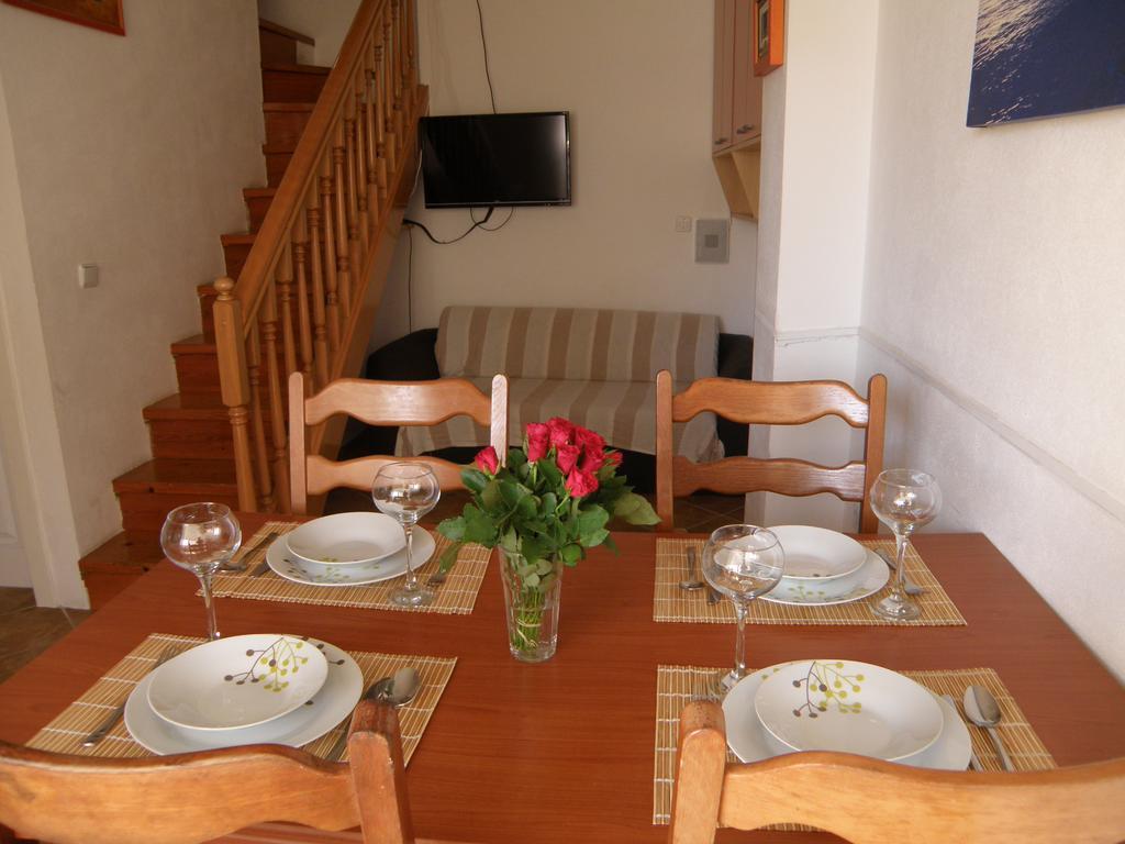 Apartment Amalija Primošten Екстериор снимка