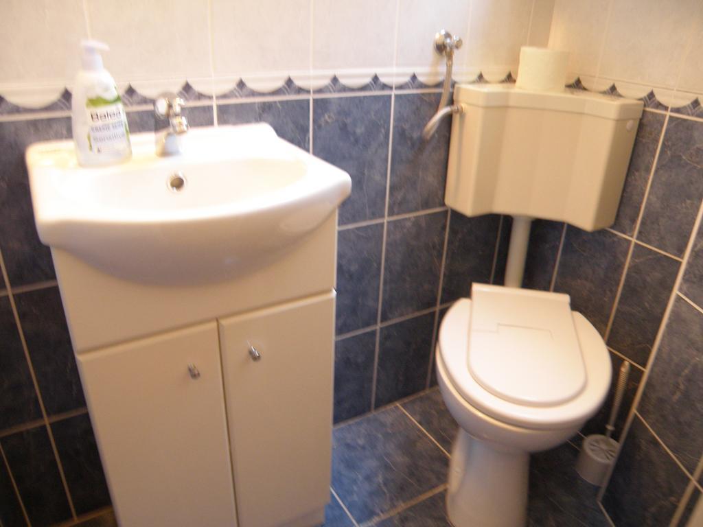 Apartment Amalija Primošten Екстериор снимка