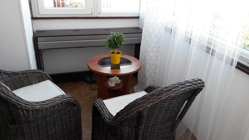 Apartment Amalija Primošten Екстериор снимка