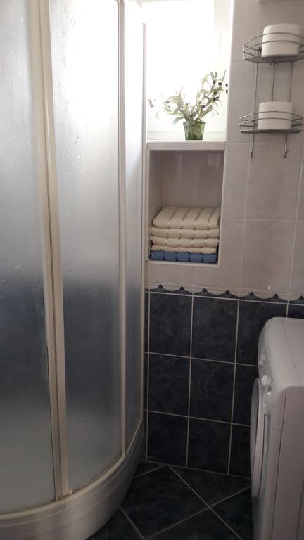 Apartment Amalija Primošten Екстериор снимка