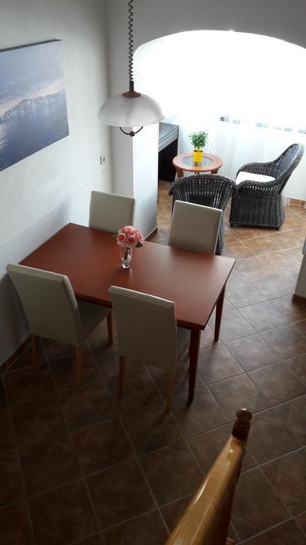 Apartment Amalija Primošten Екстериор снимка